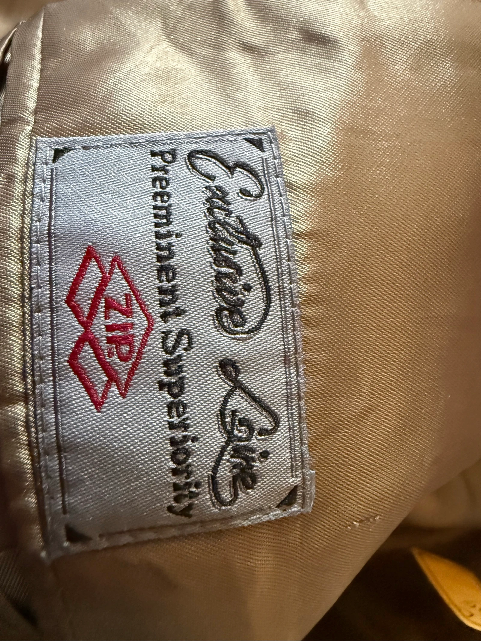 Chaqueta vintage, talla 52 italiana, nunca usada. Los bolsillos delanteros todavía están cosidos, sin embargo, hay algunas imperfecciones – photo 20